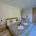 Stella's Splendor Villa