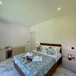 Stella's Splendor Villa