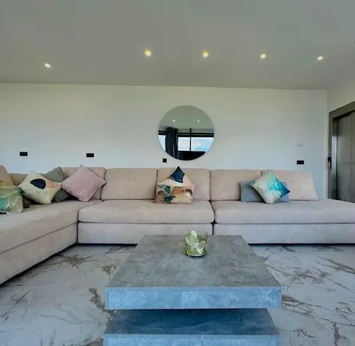 Βίλα Stella's Splendor Μενάτζιο