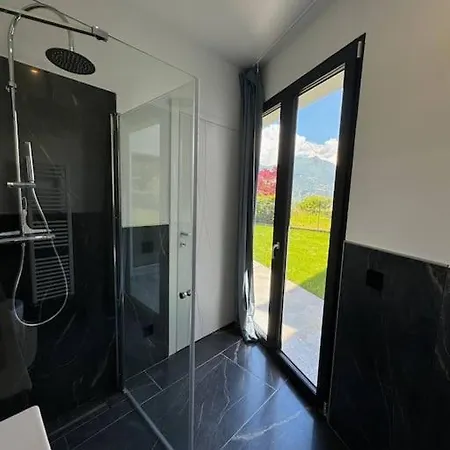 فيلة Stella's Splendor