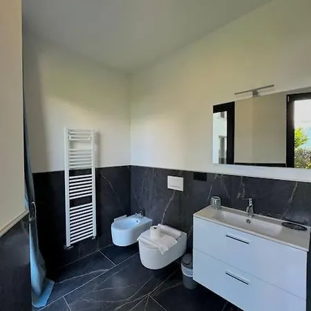 Stella's Splendor ميناجيو